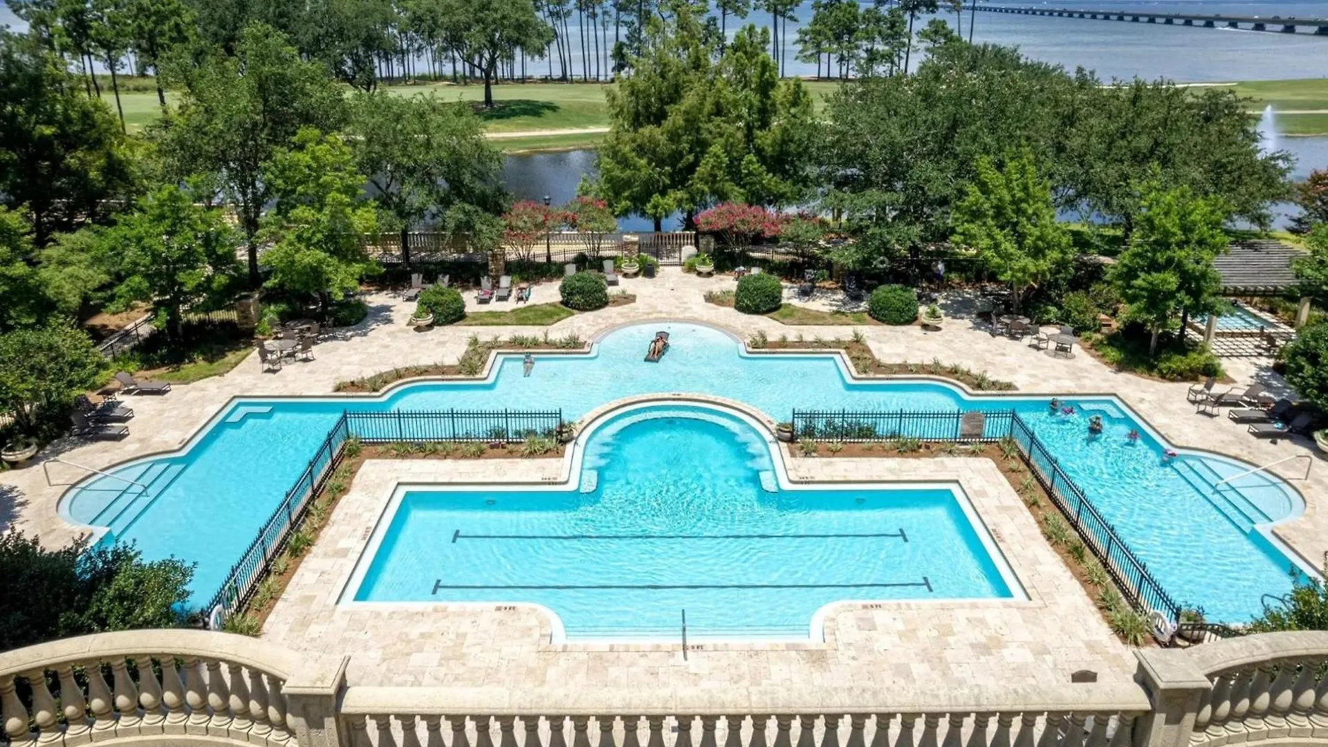 Exquisite Penthouse Masterpiece Waterfront Apartment Destin